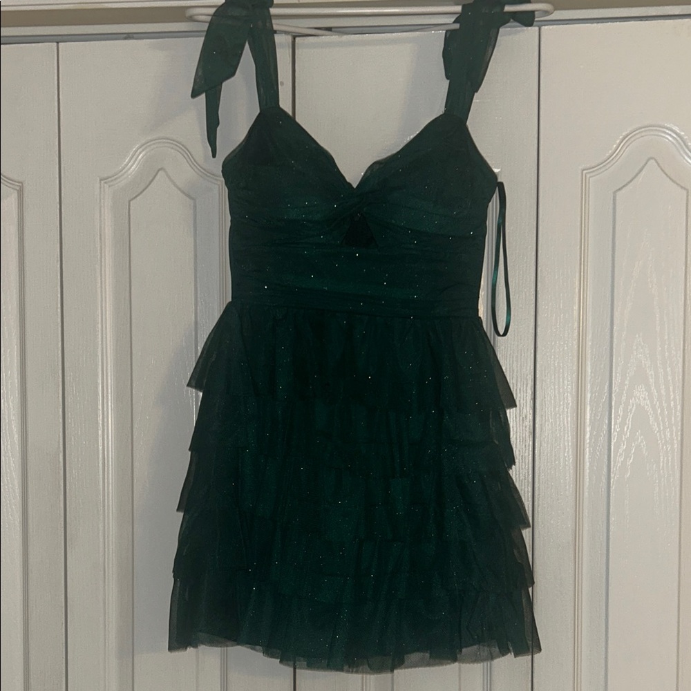 City Studio Green Mini Homecoming Dress